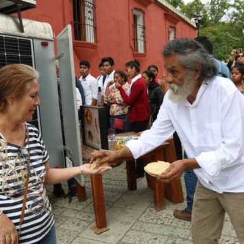 Presentan horno ecológico para elaborar totopos en
Oaxaca