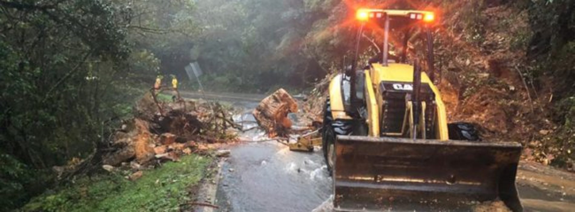 Por lluvias en Oaxaca 117 tramos carreteros
afectados