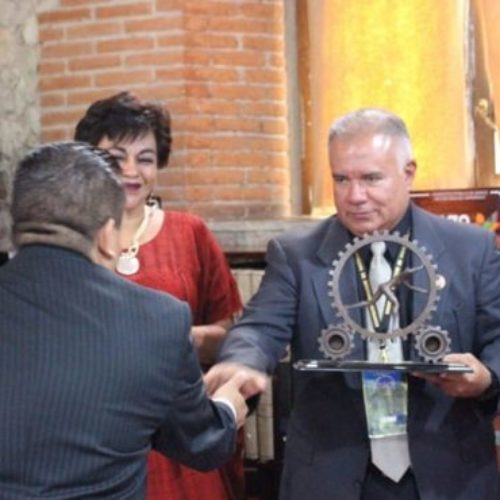 Reconocen labor de Teniente Manuel Guzmán en Oaxaca