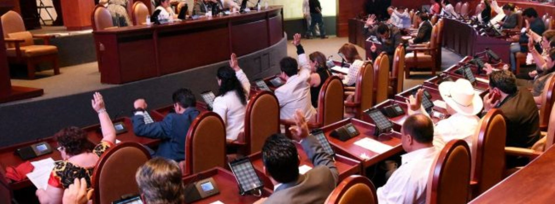 Aprueba Congreso de Oaxaca cuenta pública 2017 de Alejandro
Murat