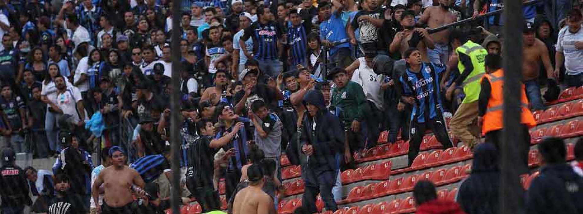 Atlético de San Luis prohíbe la entrada a las porras visitantes