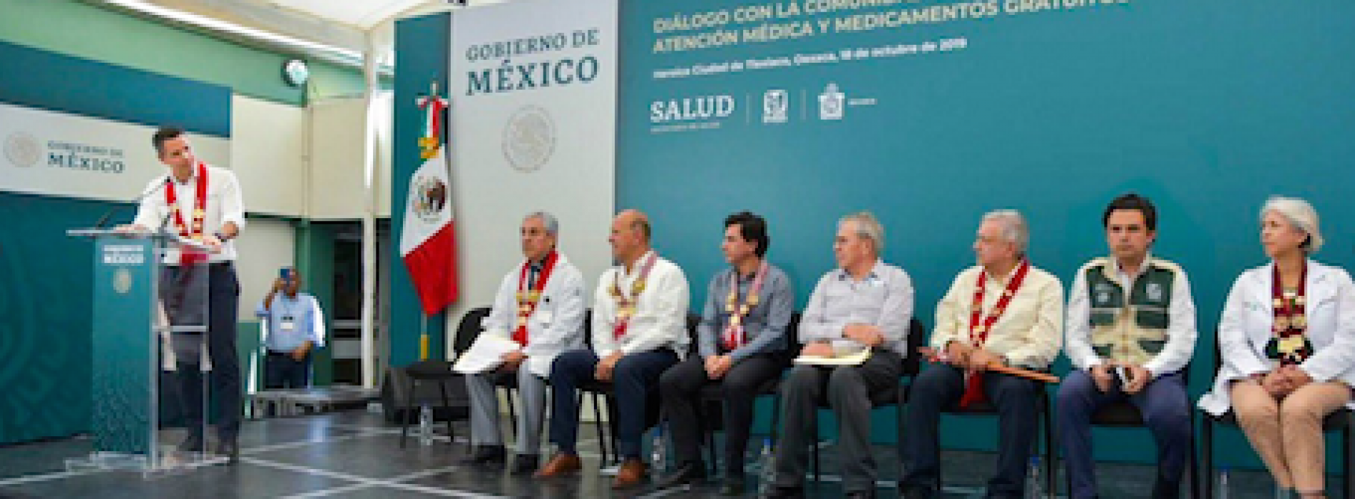 «Cerramos filas a favor de la familias de Oaxaca»: Alejandro Murat