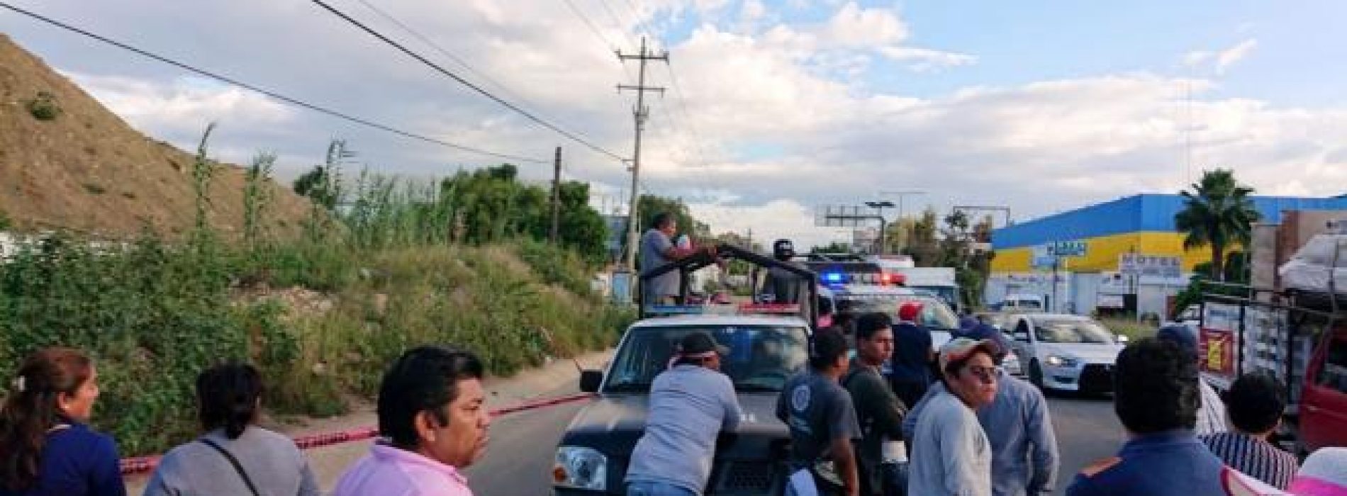 Sección 22 exige justicia por profesor asesinado en Oaxaca
