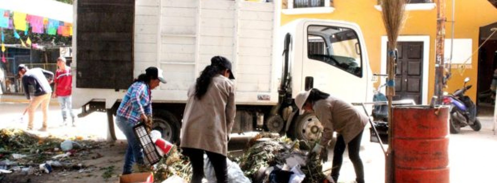 Recolecta Ayuntamiento capitalino 2,524 toneladas de basura por fiestas de muertos