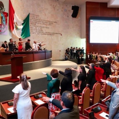 Diputados de Oaxaca nombran a Evo Morales “Ciudadano Honorífico”