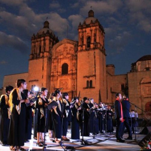 Coro le canta a la ciudad en XXXII aniversario como Patrimonio Mundial