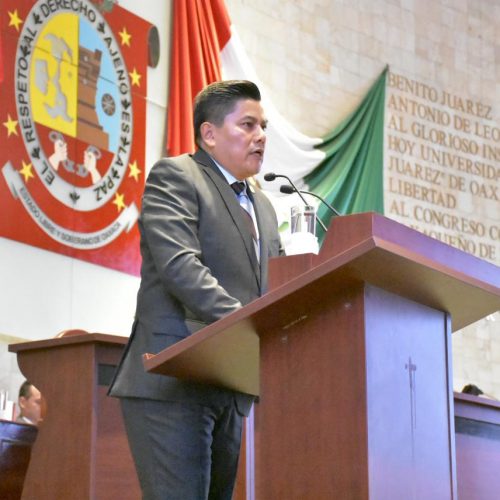 César Morales Niño pide conocer terna presentada por Alejandro Murat para el Tribunal Superior de Justicia