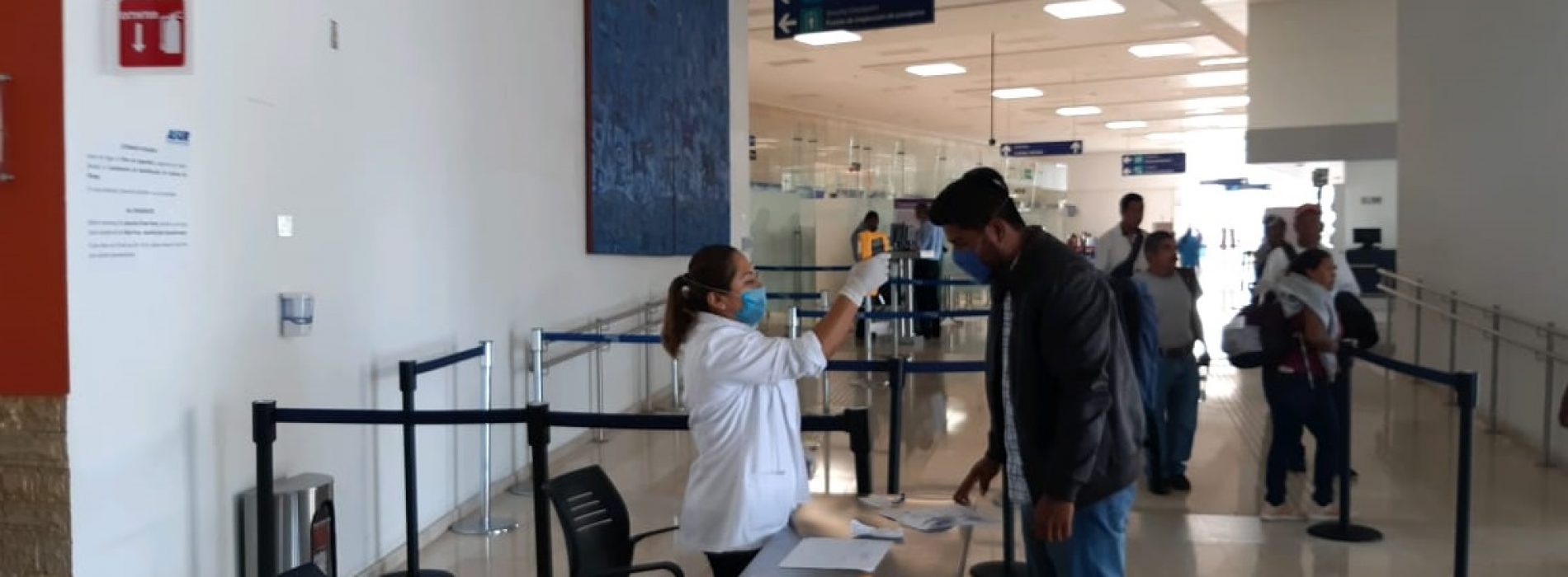 Aeropuerto Internacional de Oaxaca refuerza los filtros para prevenir y detectar la propagación del COVID-19