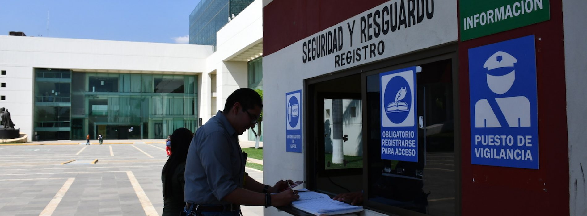 Suspensión parcial de labores en el Poder Legislativo 