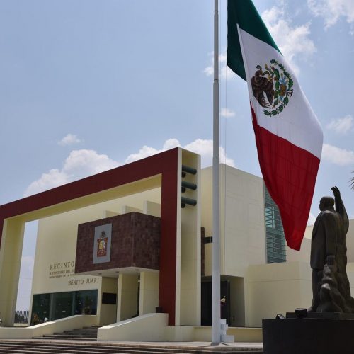 Diputadas y Diputados de Oaxaca donan un mes de sueldo para enfrentar Covid-19