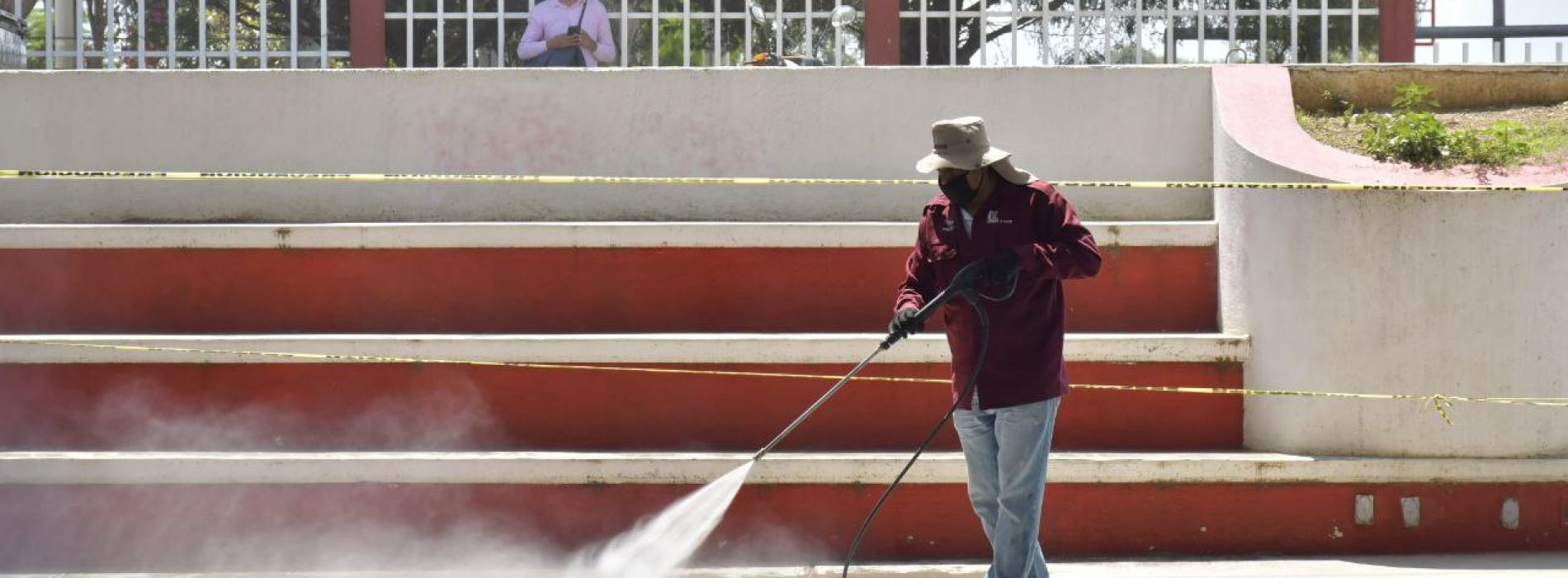 Extienden Ayuntamiento saneamiento de áreas comunes en agencias de Dolores, Donají y San Luis Beltrán