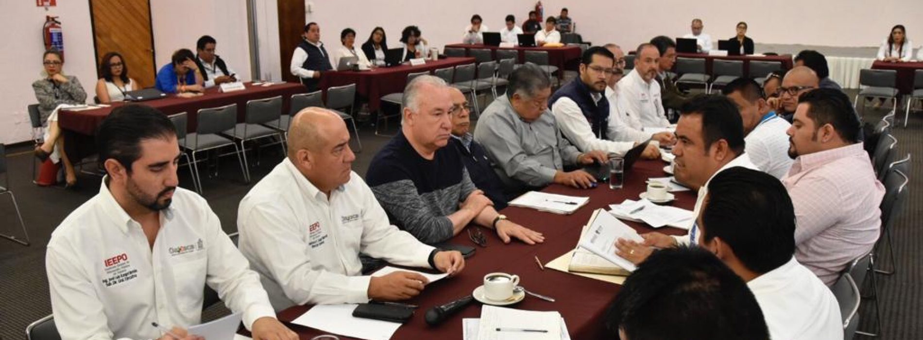 Con buena comunicación y consenso avanza atención al magisterio en Oaxaca