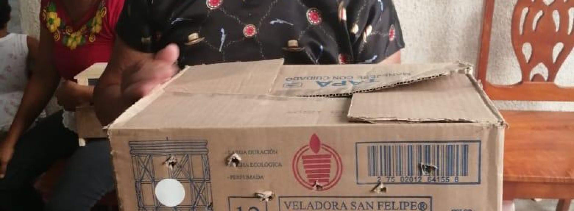 Continúa Aurora López Acevedo con donación de despensas y juguetes, ahora en Juchitán