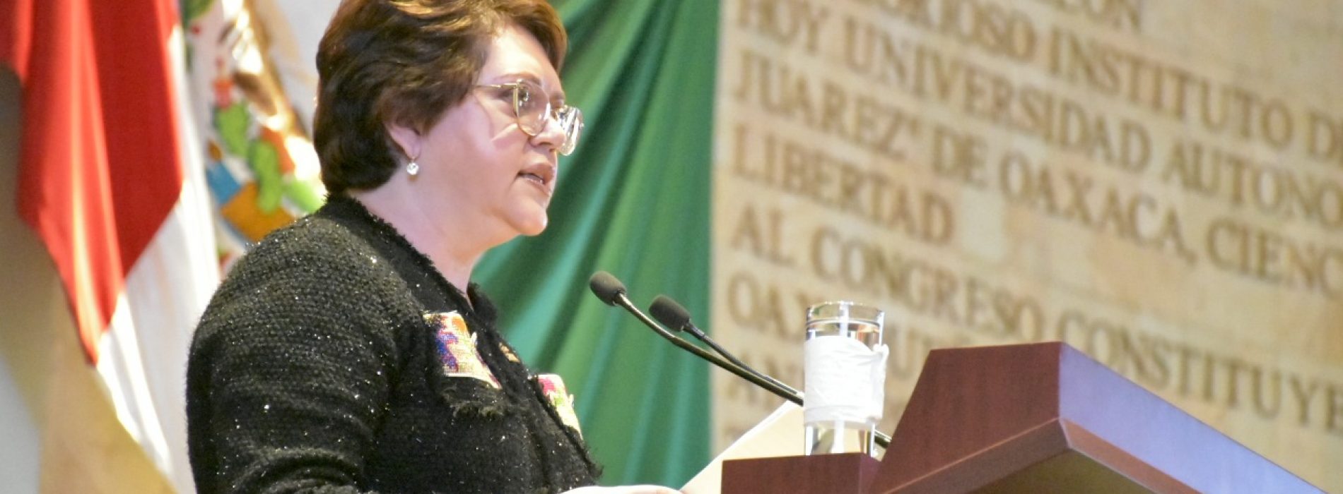Busca diputada Aurora López Acevedo honrar a personal médico que lucha contra el coronavirus