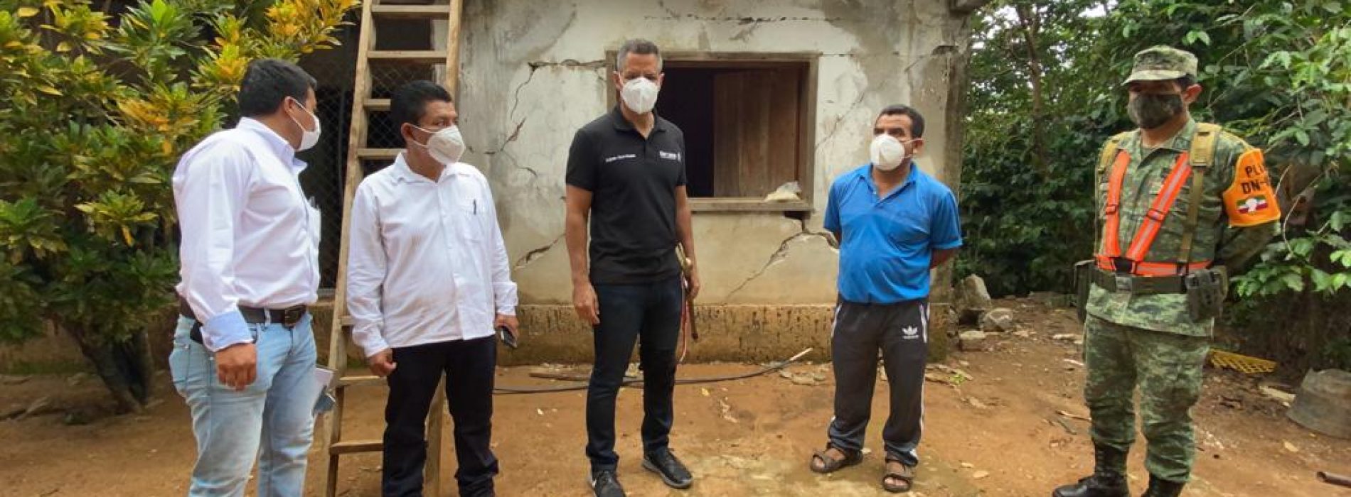 Encabeza Alejandro Murat 4to recorrido en comunidades afectadas por sismo