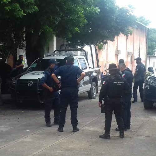 Por instrucción del gobernador Alejandro Murat, la SSPO refuerza la estrategia de seguridad en Acatlán de Pérez Figueroa