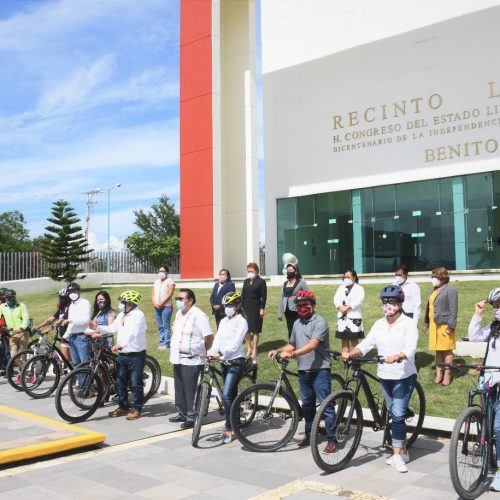 Con una rodada ciclista, impulsa diputado Othón Cuevas reforma para fomentar el uso de este medio de transporte