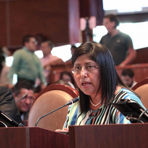 Exhorta diputada Victoria Cruz Villar a garantizar la disponibilidad de insumos, equipamiento y medicamentos para el tratamiento de todo tipo de cáncer en niñas, niños y adolescentes de Oaxaca