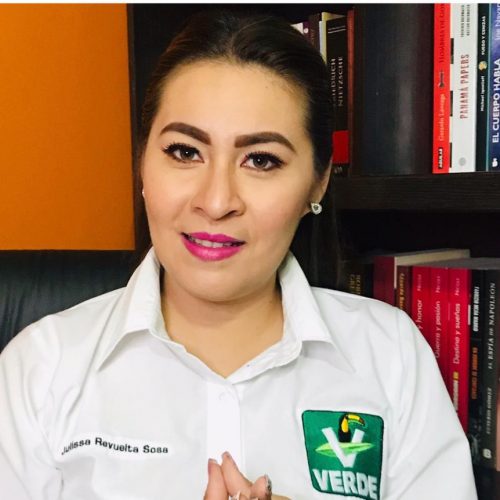 El pueblo de Juchitán está haciendo un esfuerzo heroico: Julissa Revuelta Sosa.
