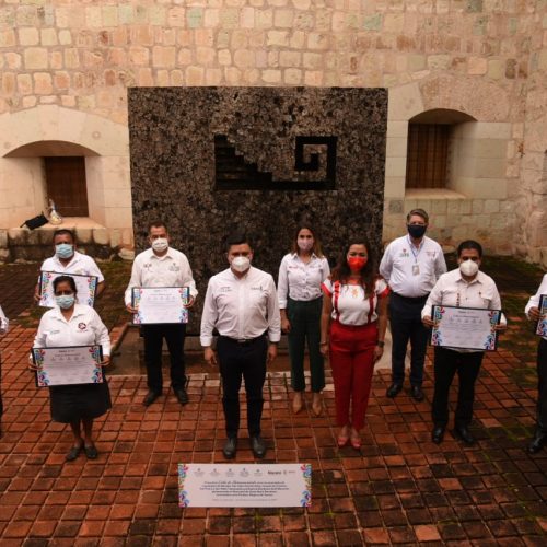 Firman Sectur Oaxaca y Pueblos Mágicos carta de hermanamiento