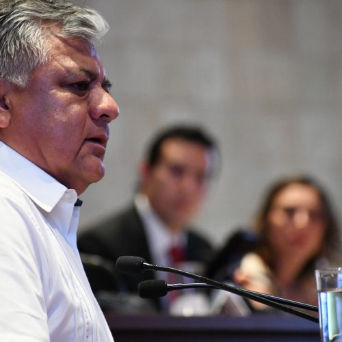 Que gobierno de Oaxaca cumpla con defraudados por cajas de ahorro, piden en el Congreso
