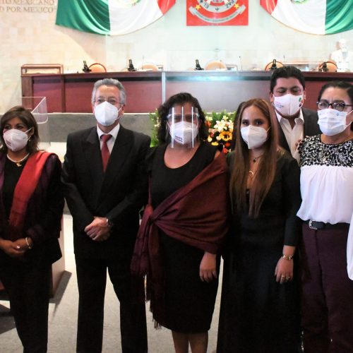 Exhibe Laura Estrada omisión de Murat en materia de justicia y salud, durante el Segundo Informe en el Congreso de Oaxaca