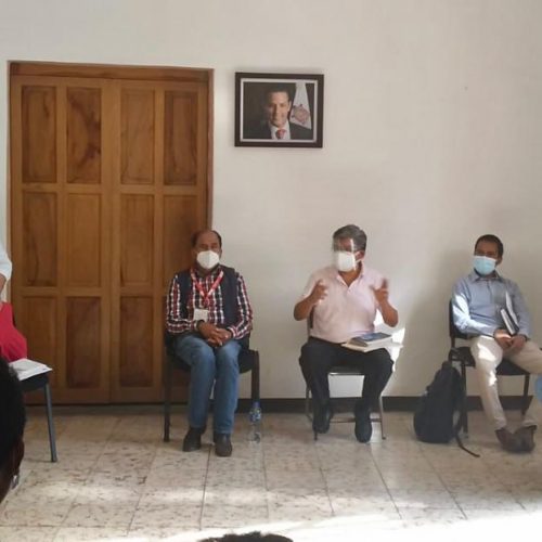 Concilia Segego y CGAR conflicto social entre el municipio de  San Juan Bautista Tlachichilco y su agencia Santa Bárbara Huacapa