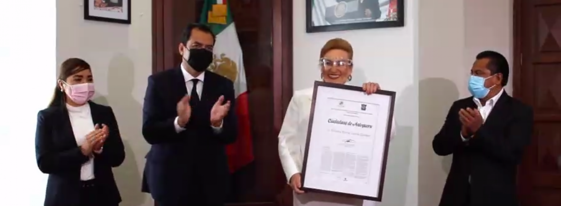 Entrega Cabildo de Oaxaca de Juárez distinciones ciudadanas en sesión solemne virtual