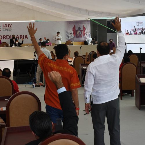Aumenta la multa por obstruir banquetas y cruces peatonales en Oaxaca