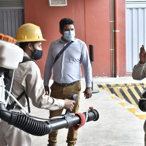 Coordina Ayuntamiento de Oaxaca labores de fumigación en mercados públicos de la ciudad