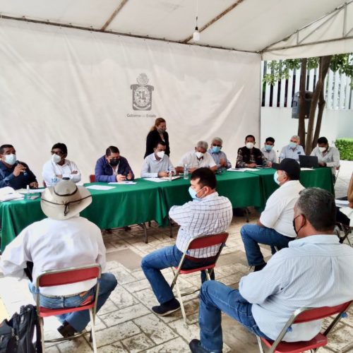 Segego en coordinación con la federación y dependencias estatales brindan atención a las autoridades municipales y agrarias de Cuilápam de Guerrero