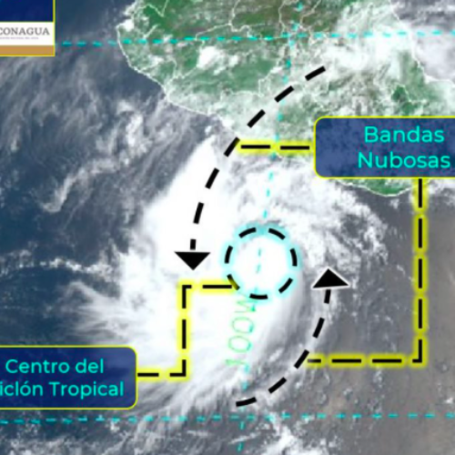 Se aleja huracán Bonnie de las costas de Oaxaca