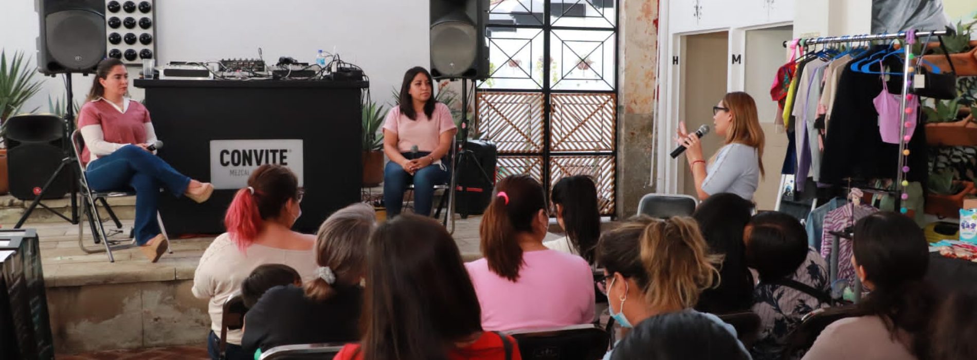 Realiza Brigada Violeta el foro denominado «El reto de una mujer emprendedora»