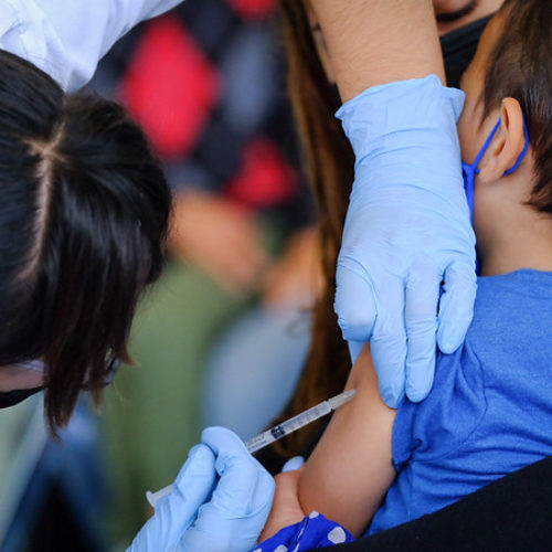 Se instalarán 16 puntos de vacunación anticovid para niños en el Valle