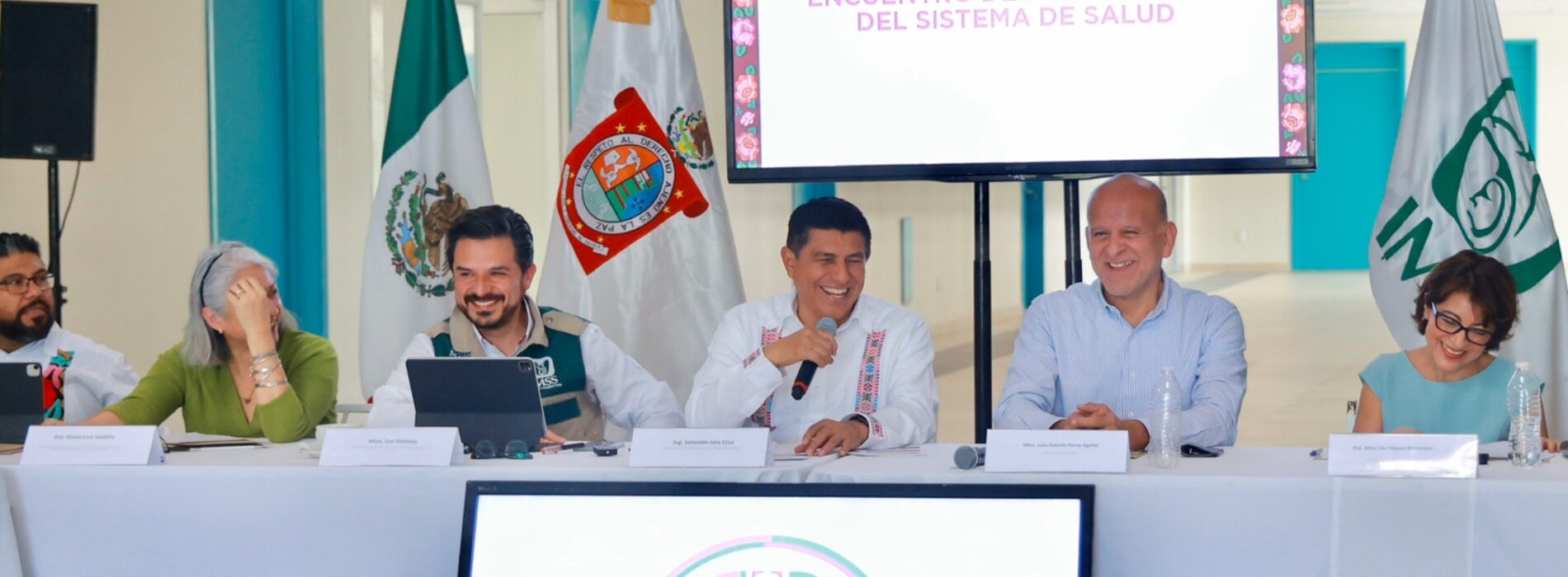 Recorre Gobernador de Oaxaca el Hospital Materno-Infantil en Juchitán de Zaragoza