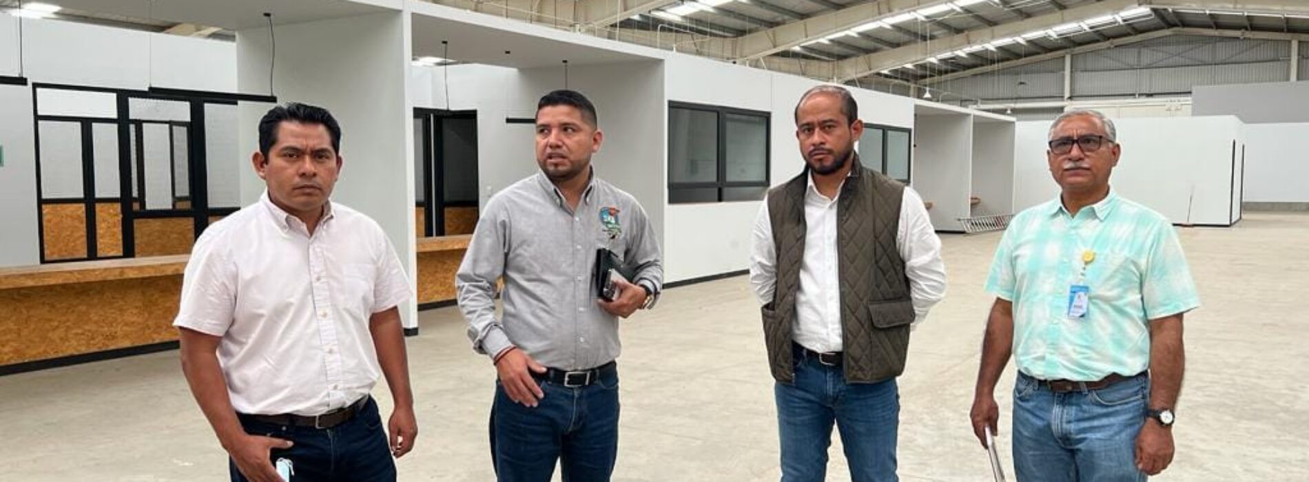 Realiza recorrido el Jefe de Administración del Imss y el Líder del Sidicato al nuevo Almacen Imss Bienestar Oaxaca