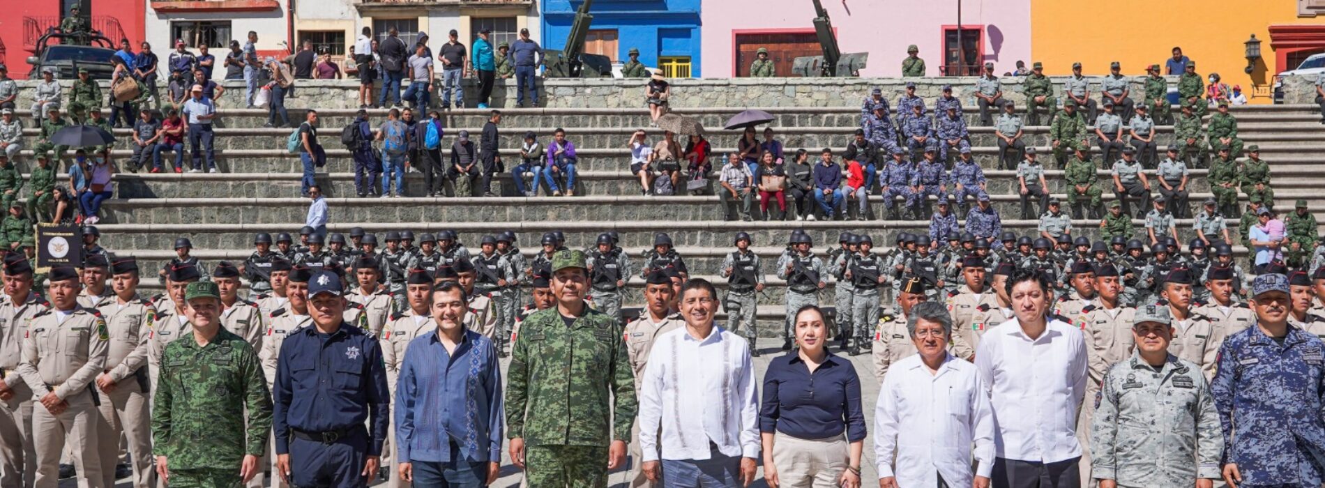 Participa Gobernador de Oaxaca en ceremonia de iniciación de 108 conscriptos en el Servicio Militar Nacional