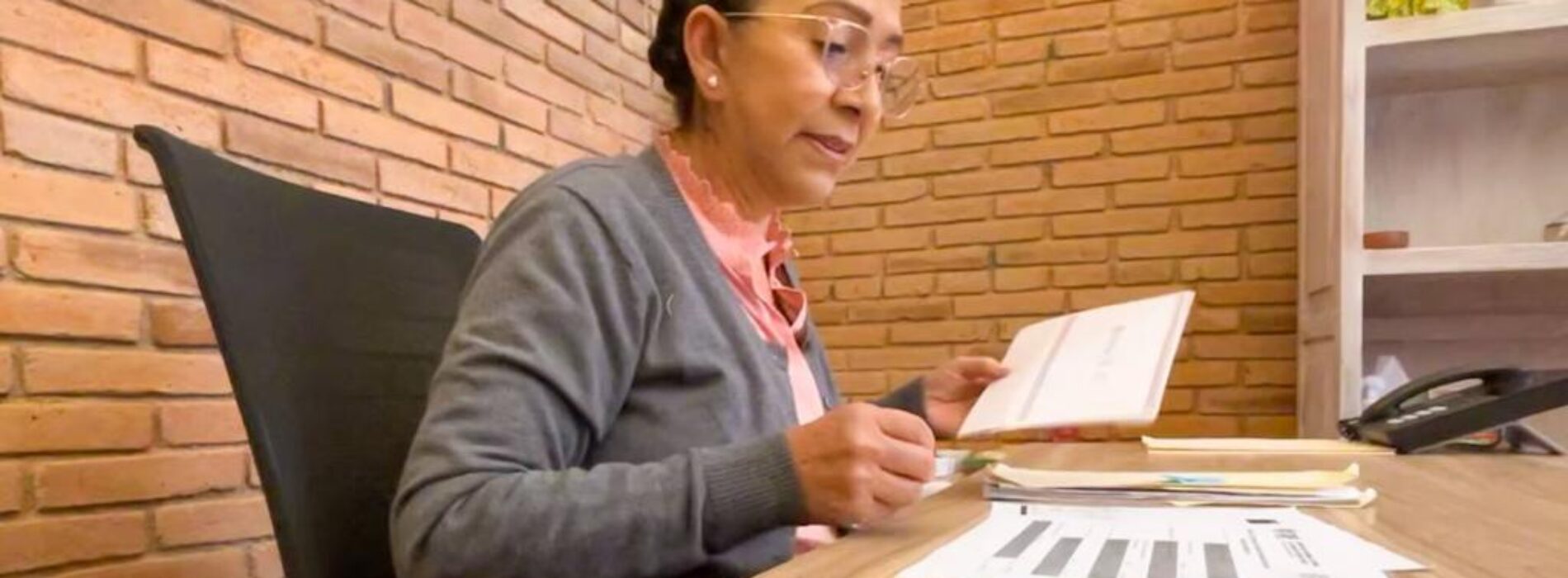 Celebra Irma Bolaños aprobación de reforma de ley para restringir a cargos públicos a deudores alimentarios