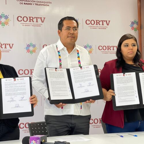Firman Coordinación de Comunicación Social del Gobierno del Estado de Oaxaca, Cortv y STIRTT Sección Oaxaca convenio de colaboración