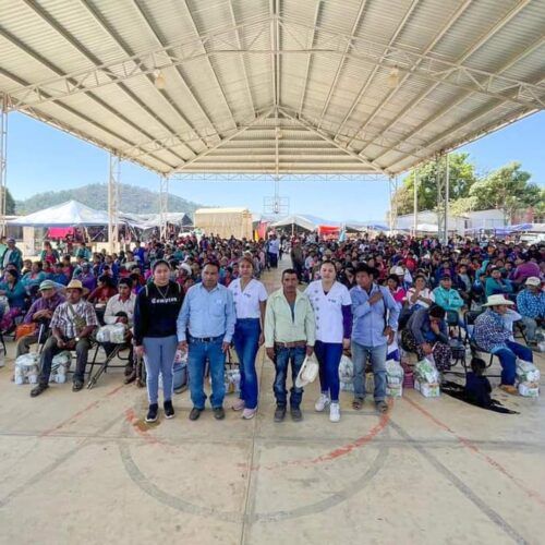 Lleva DIF Oaxaca más de 18 mil dotaciones alimentarias a comunidades con mayor pobreza del país