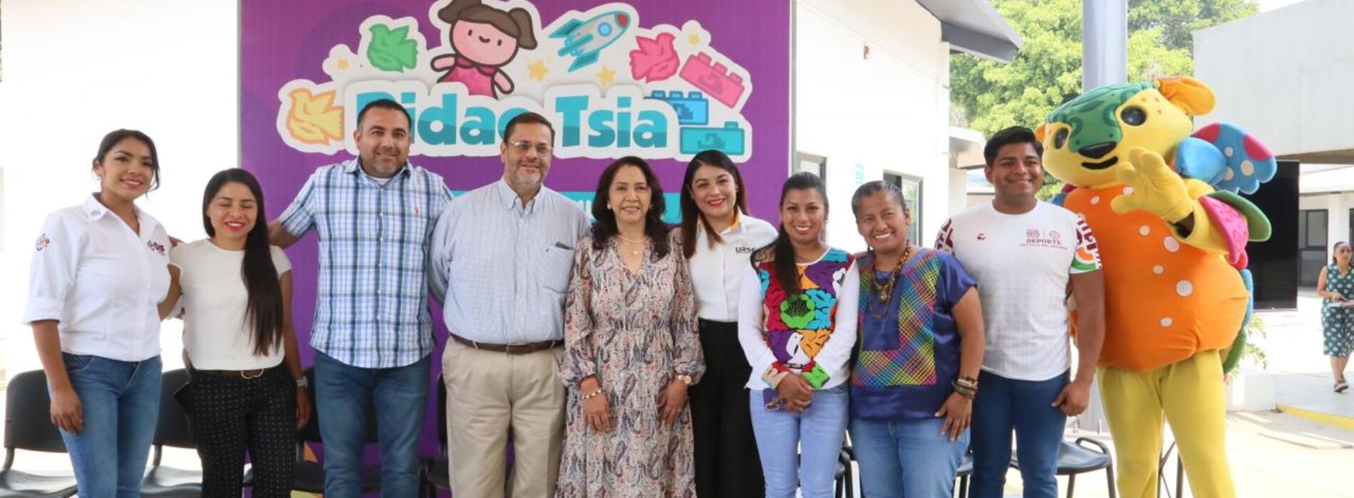 Comienza DIF Oaxaca con entrega de los 63 mil juguetes recolectados en la campaña “Bidao Tsia”